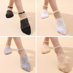 Load image into Gallery viewer, Pearl Lace Socks
