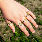 Load image into Gallery viewer, Love hug ring
