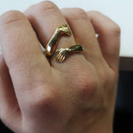 Load image into Gallery viewer, Love hug ring
