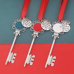 Load image into Gallery viewer, Christmas Santa's Magic Key Hanging Christmas Tree Ornaments Keychain
