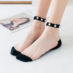 Load image into Gallery viewer, Women Pearl Fishnet Ankle High Socks, 2PCS
