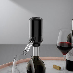 Electronic wine decanter for wine