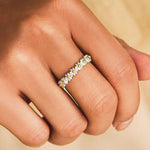 Load image into Gallery viewer, Adjustable Daisy Ring
