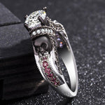 Load image into Gallery viewer, New Black Skull Ring
