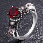 Load image into Gallery viewer, New Black Skull Ring
