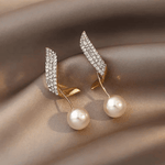 Load image into Gallery viewer, Diamond Pearl Dream Earrings
