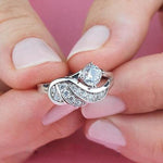 Load image into Gallery viewer, Angel's Wing Embrace Ring
