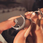 Load image into Gallery viewer, Moon &amp; Star Ring
