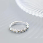 Load image into Gallery viewer, Adjustable Daisy Ring
