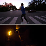 Load image into Gallery viewer, Bicycle Gloves With Turn Signals
